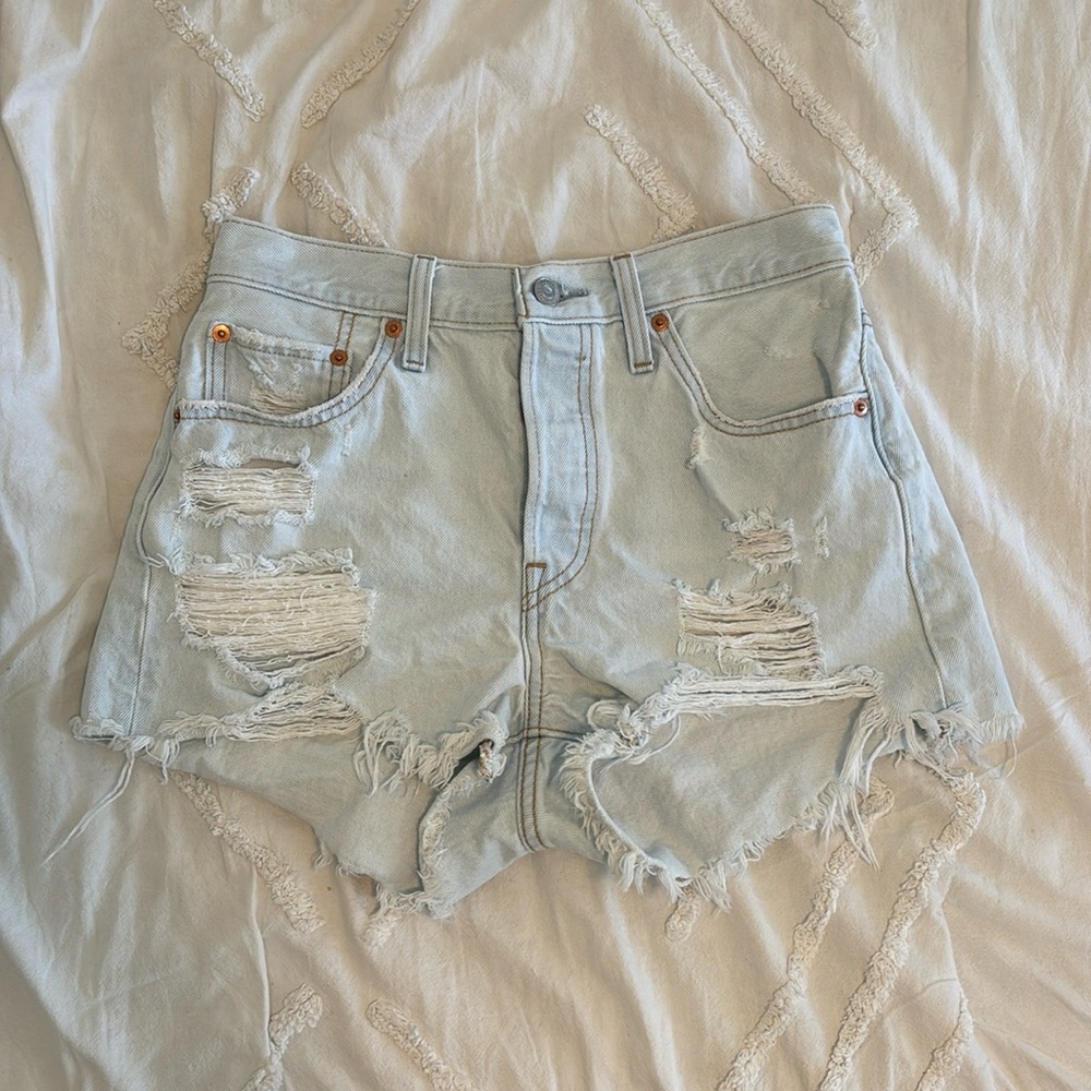 Levi’s 501 light wash denim shorts